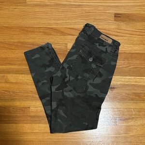 UNIONBAY Dark Camo Pants
